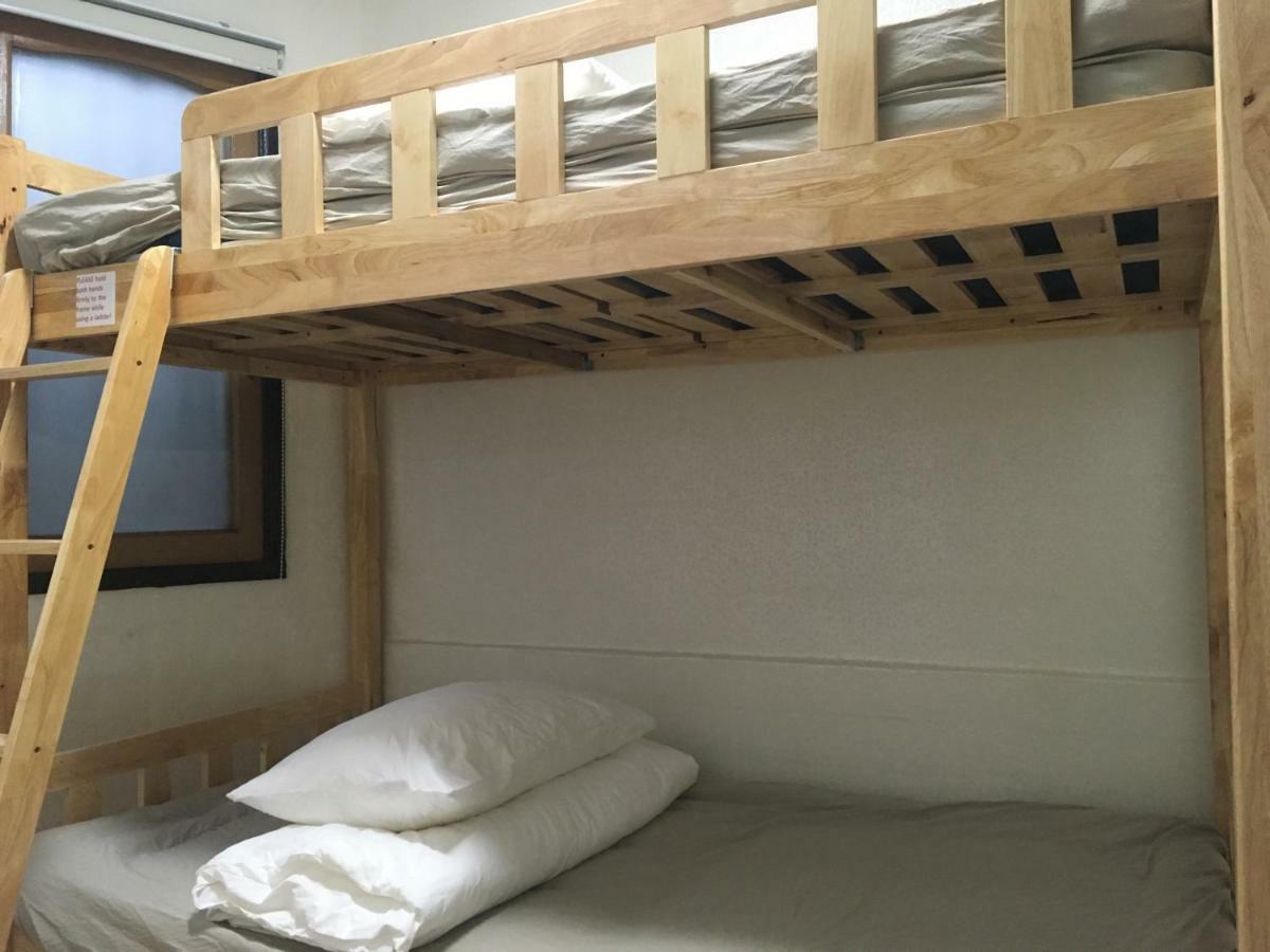 Busan Backpackers Eksteriør billede