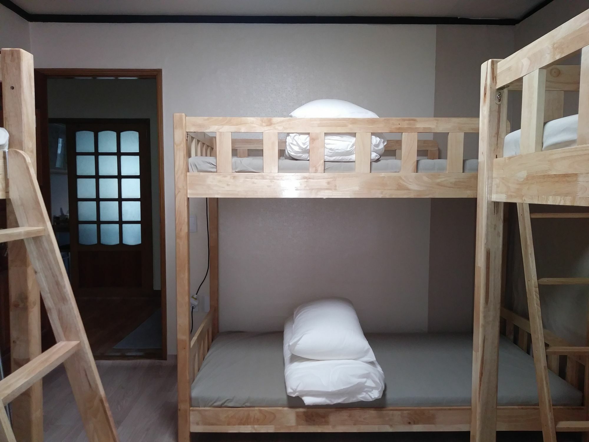 Busan Backpackers Eksteriør billede